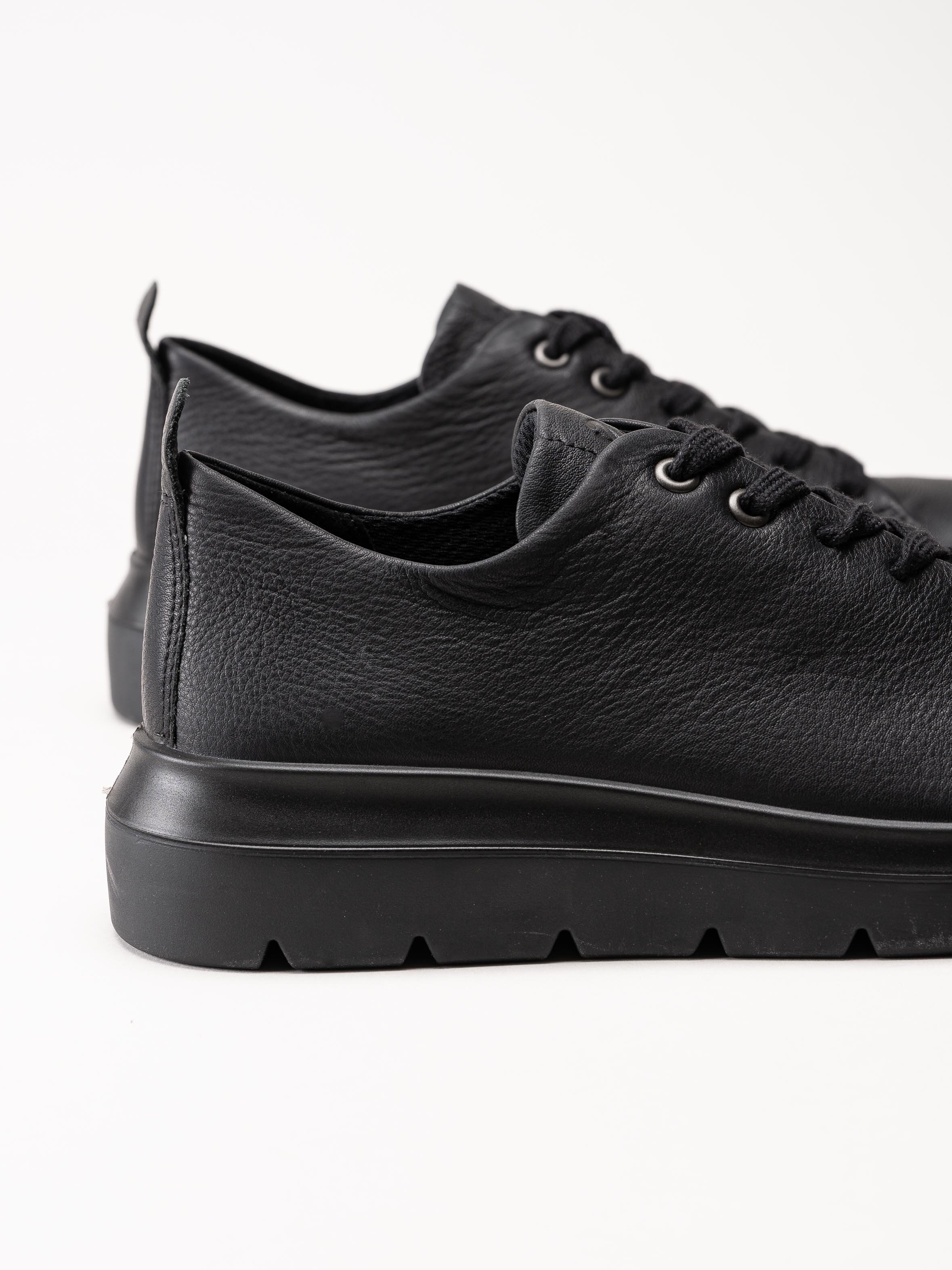 Ecco - Nouvelle - Svarta sneakers i skinn