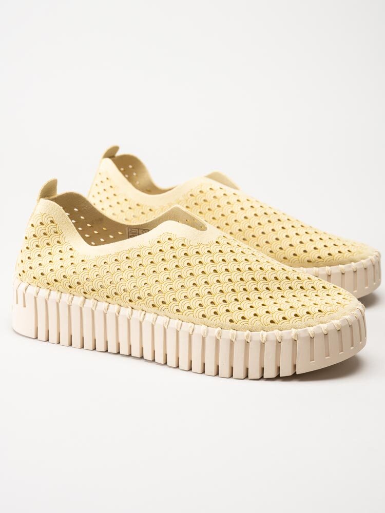 Ilse Jacobsen - TULIP3373 - Gula slip on skor med perforering