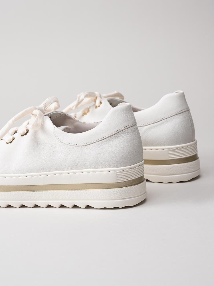 Gabor - Off white platåsneakers i skinn