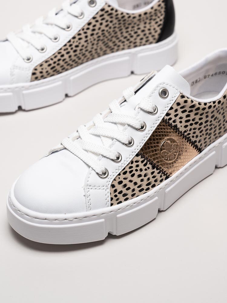 Rieker - Vita sneakers med leopardmönster
