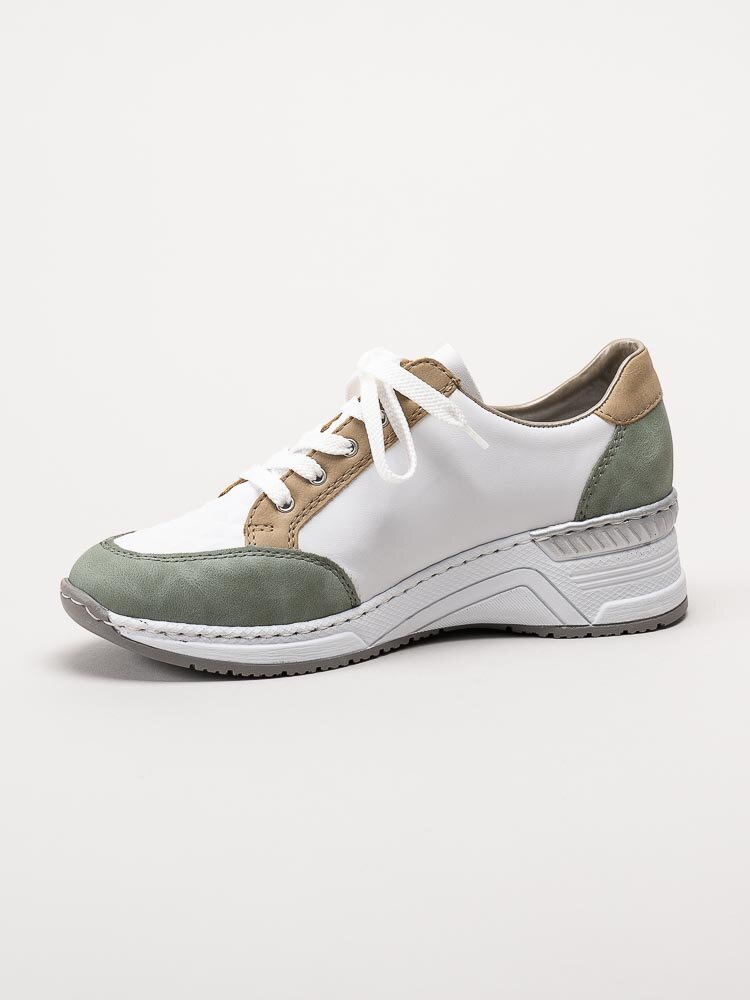 Rieker - Vita kilklackade sneakers med gröna och bruna detaljer