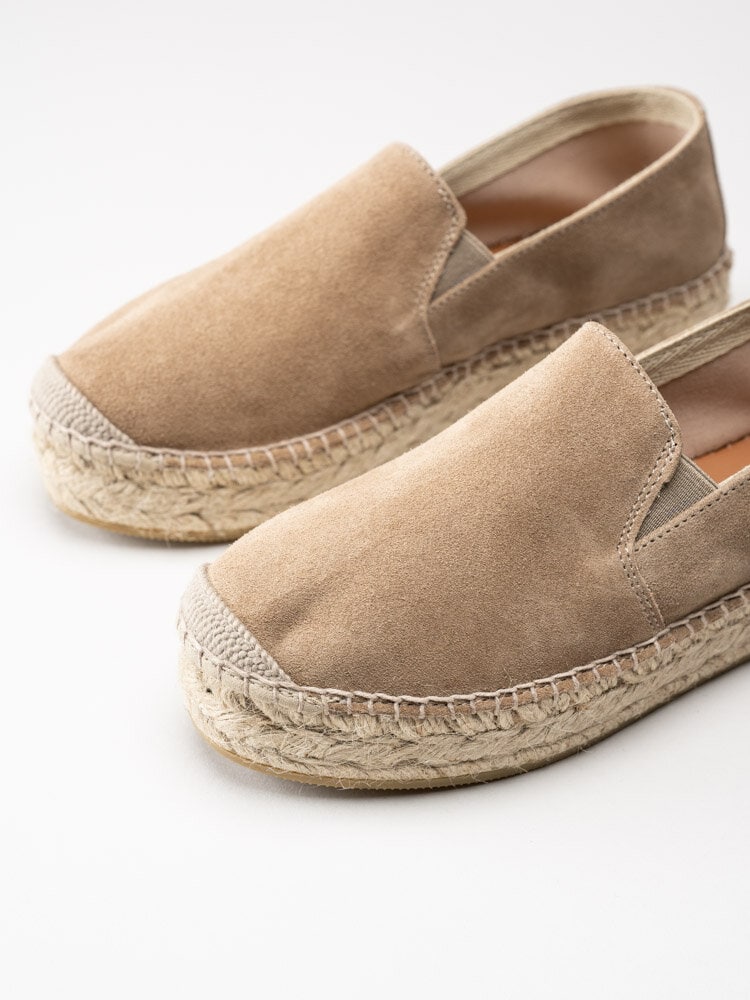 Duffy - Beige espadrillos i mocka med platå