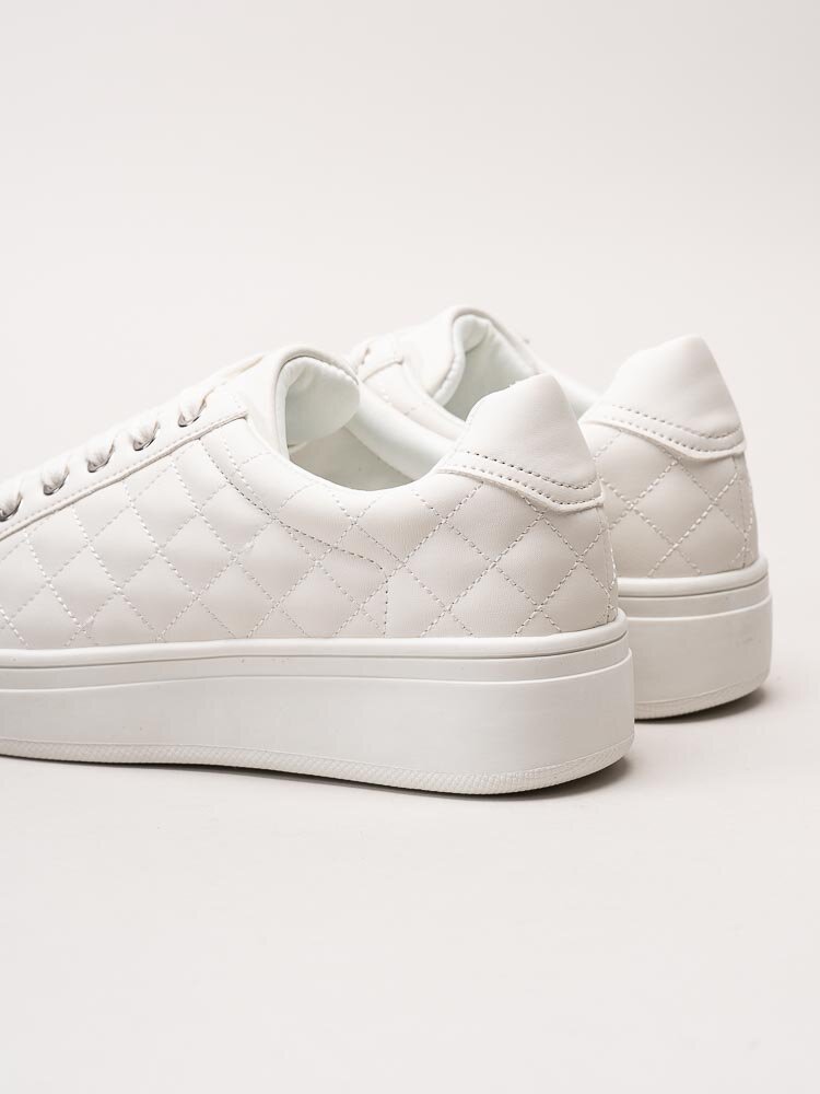 Duffy - Vita quiltade platåsneakers