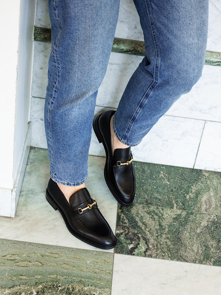 Vagabond loafers deals frances