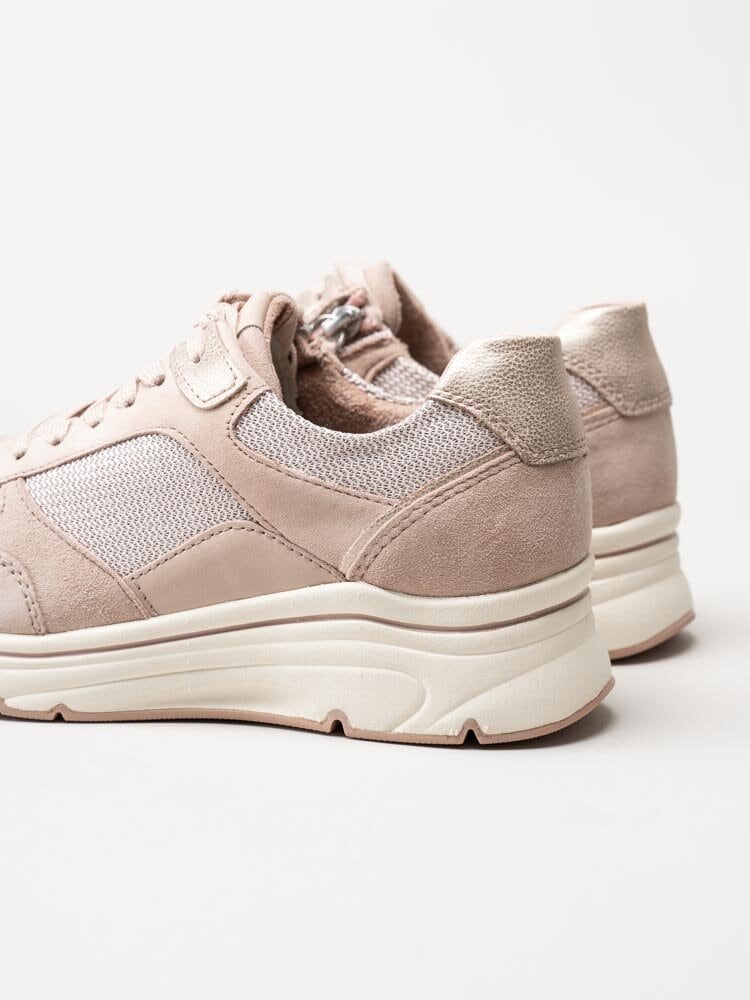 Tamaris Rosa kilklackade sneakers i mocka