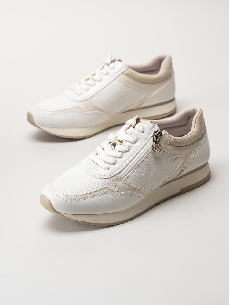 Tamaris - Vita retro sneakers i skinnimitation