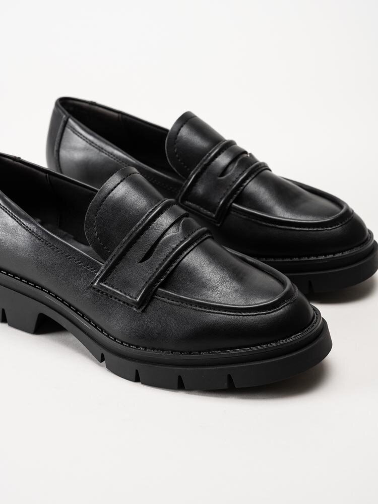 Tamaris - Svarta loafers i skinnimitation