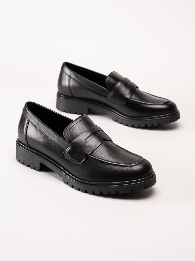 Tamaris - Svarta loafers i skinn