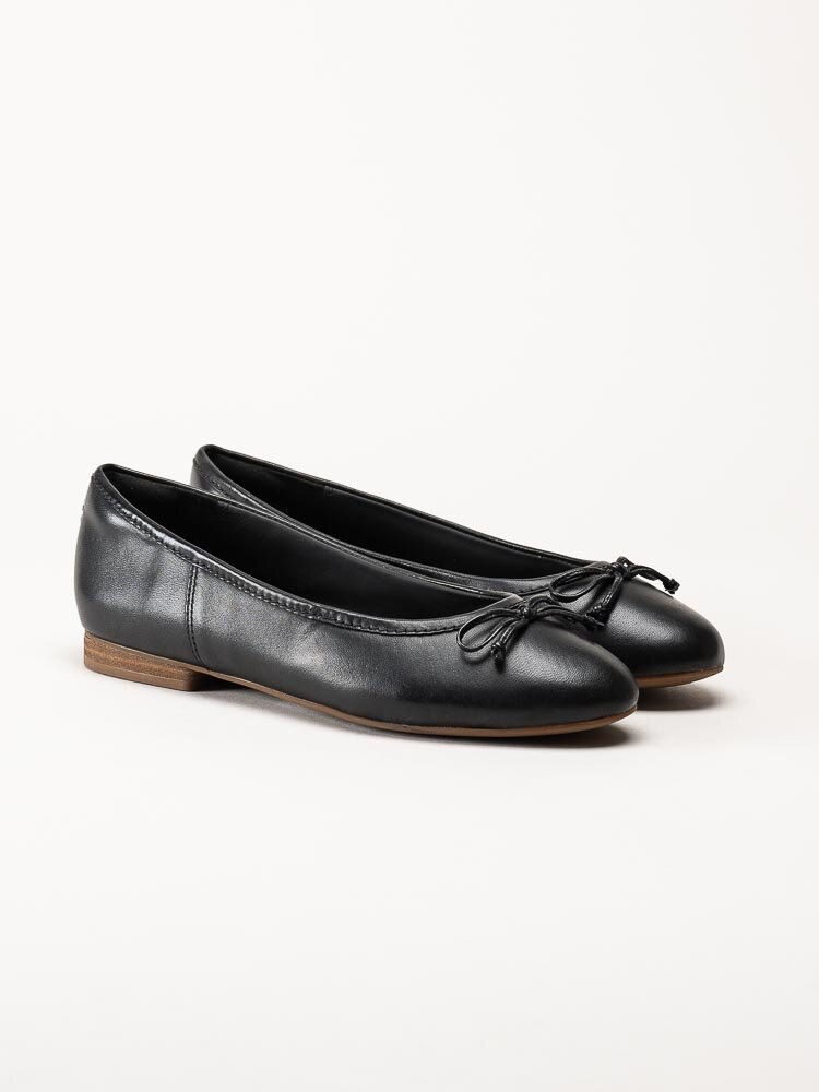 Clarks - Fawna Lily - Svarta ballerinaskor i skinn