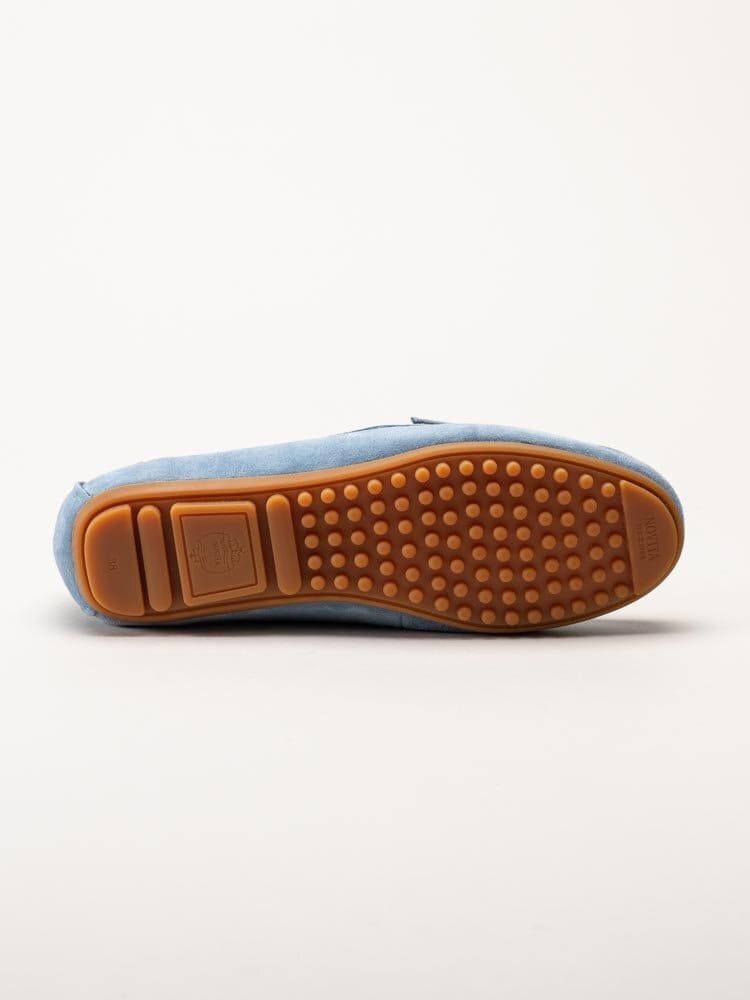 Novita - Parma Flat - Ljusblå loafers med silverfärgat spänne