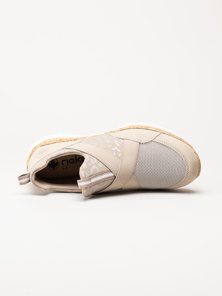 Rieker - Beige slip-on skor i textil och syntet