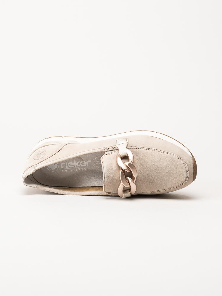 Rieker - Beige loafers med grov guldfärgad länk