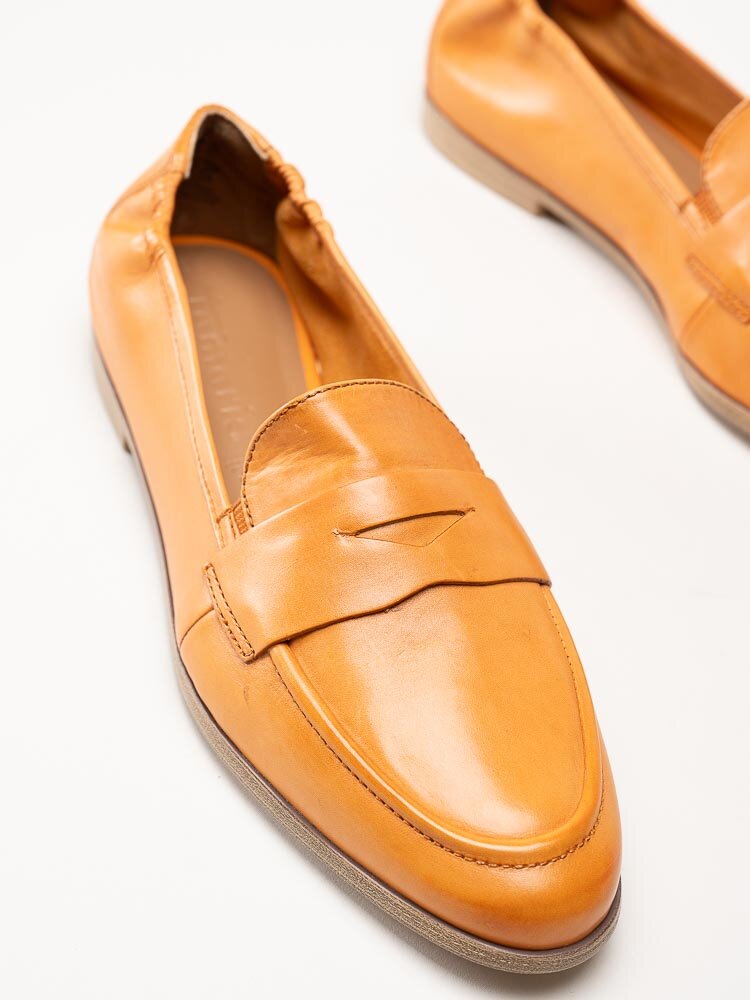 Tamaris - Orange pennyloafers i skinn