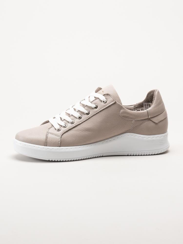 Charlotte of Sweden - Beige sneakers i skinn