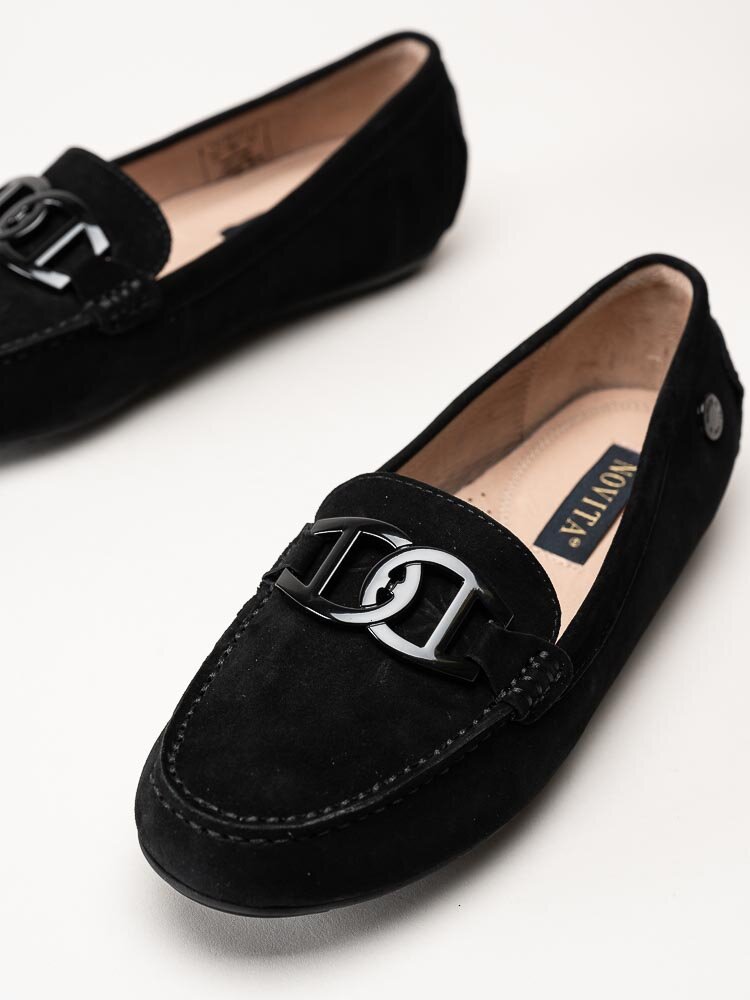 Novita - Parma - Svarta loafers med dekorspänne
