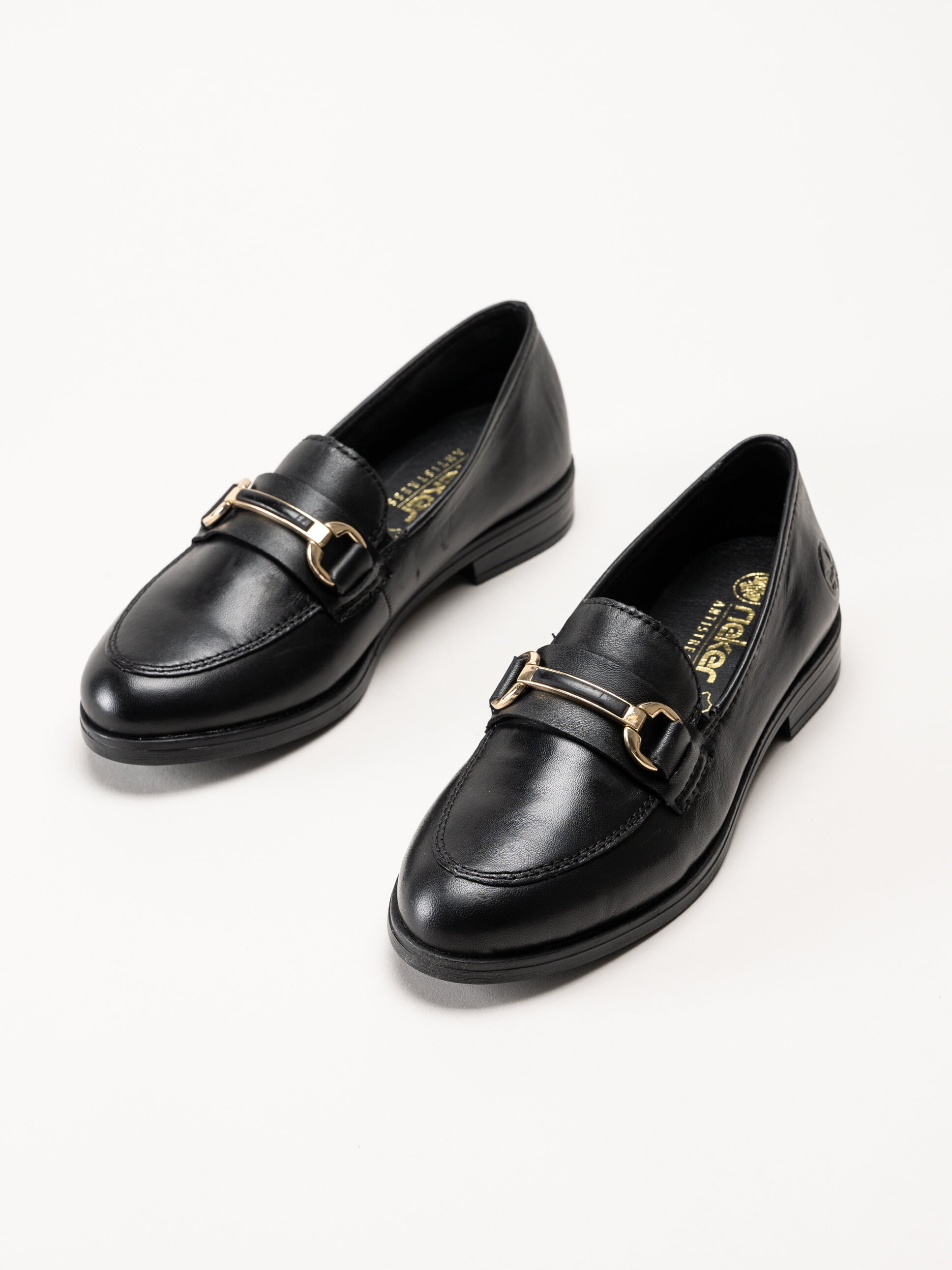 Rieker - Svarta loafers i skinn