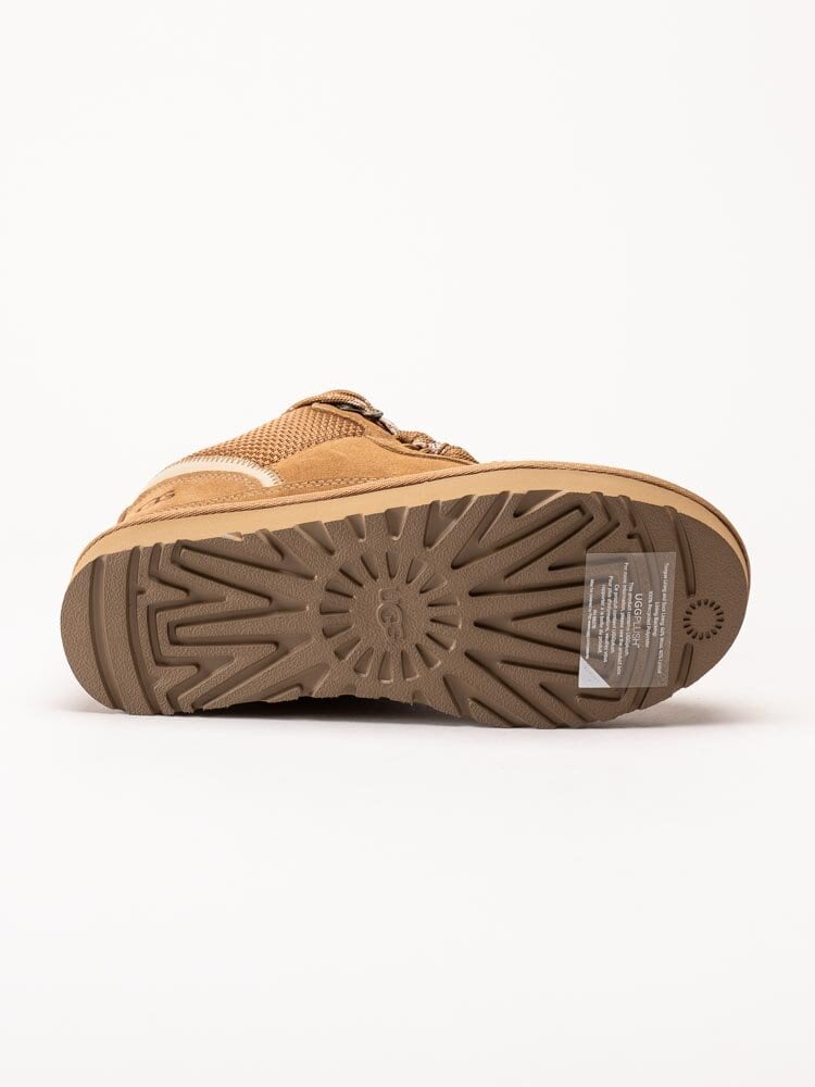 UGG - W Lowmel - Ljusbruna ullfodrade sneakers