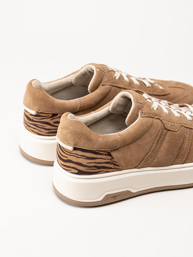 Tamaris - Beige slip on sneakers i mocka