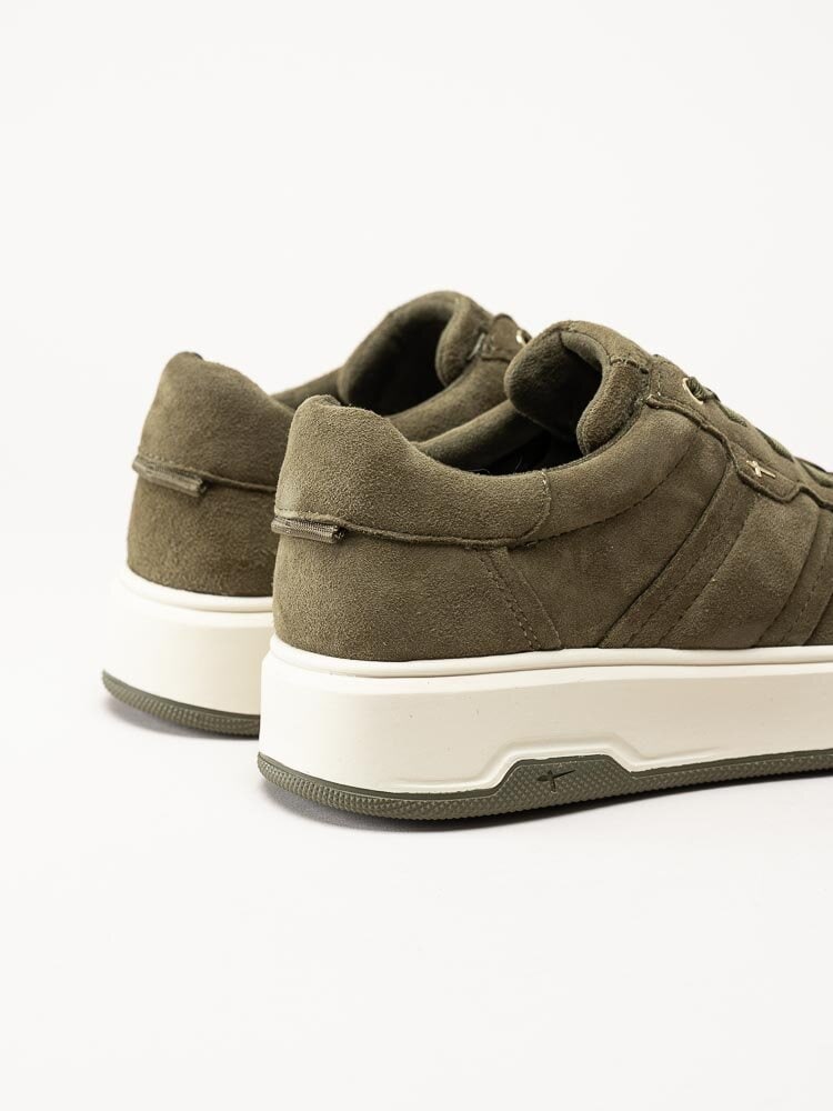 Tamaris - Gröna slip on sneakers i mocka