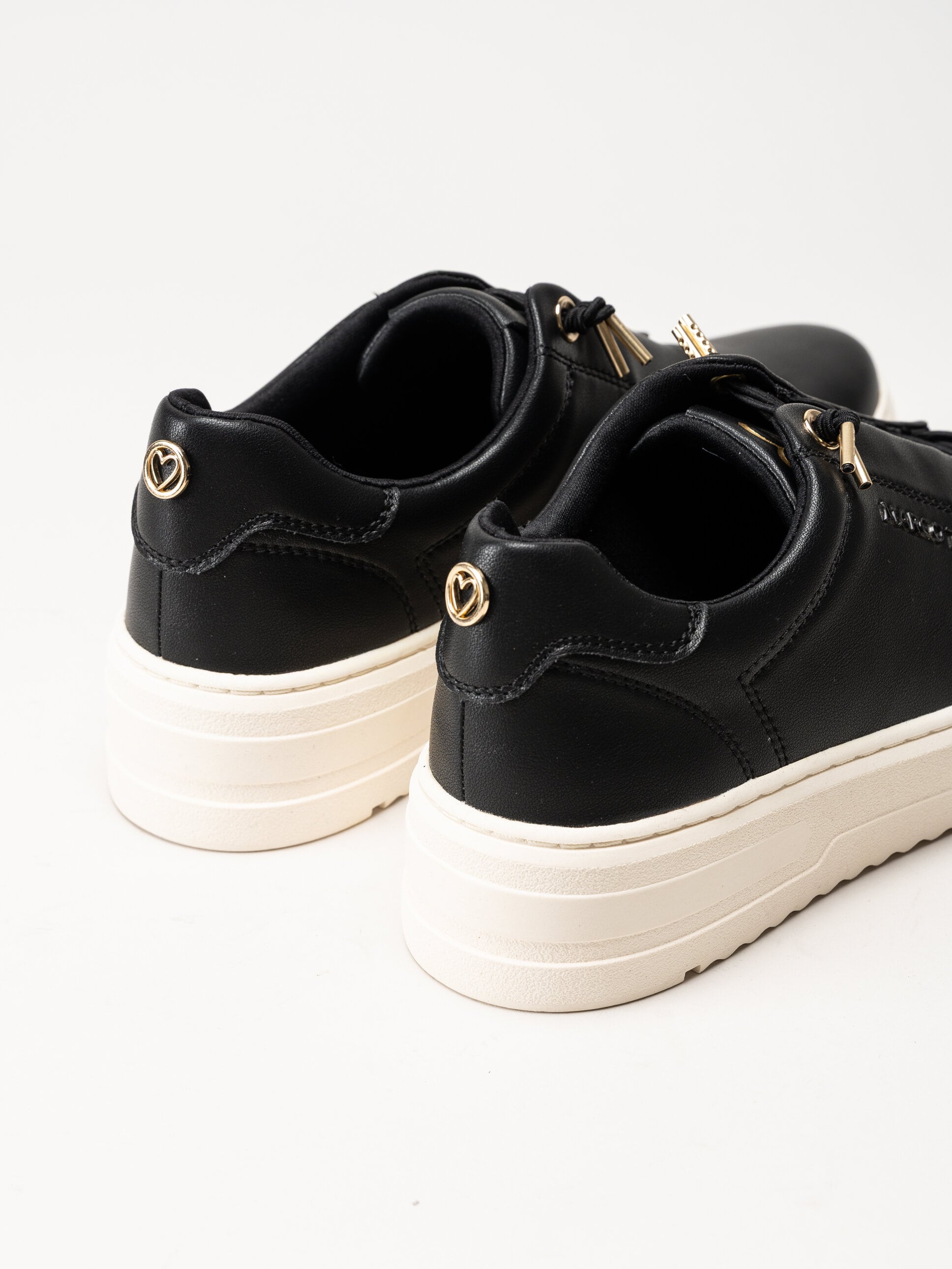 Marco Tozzi - Svarta sneakers i skinnimitation