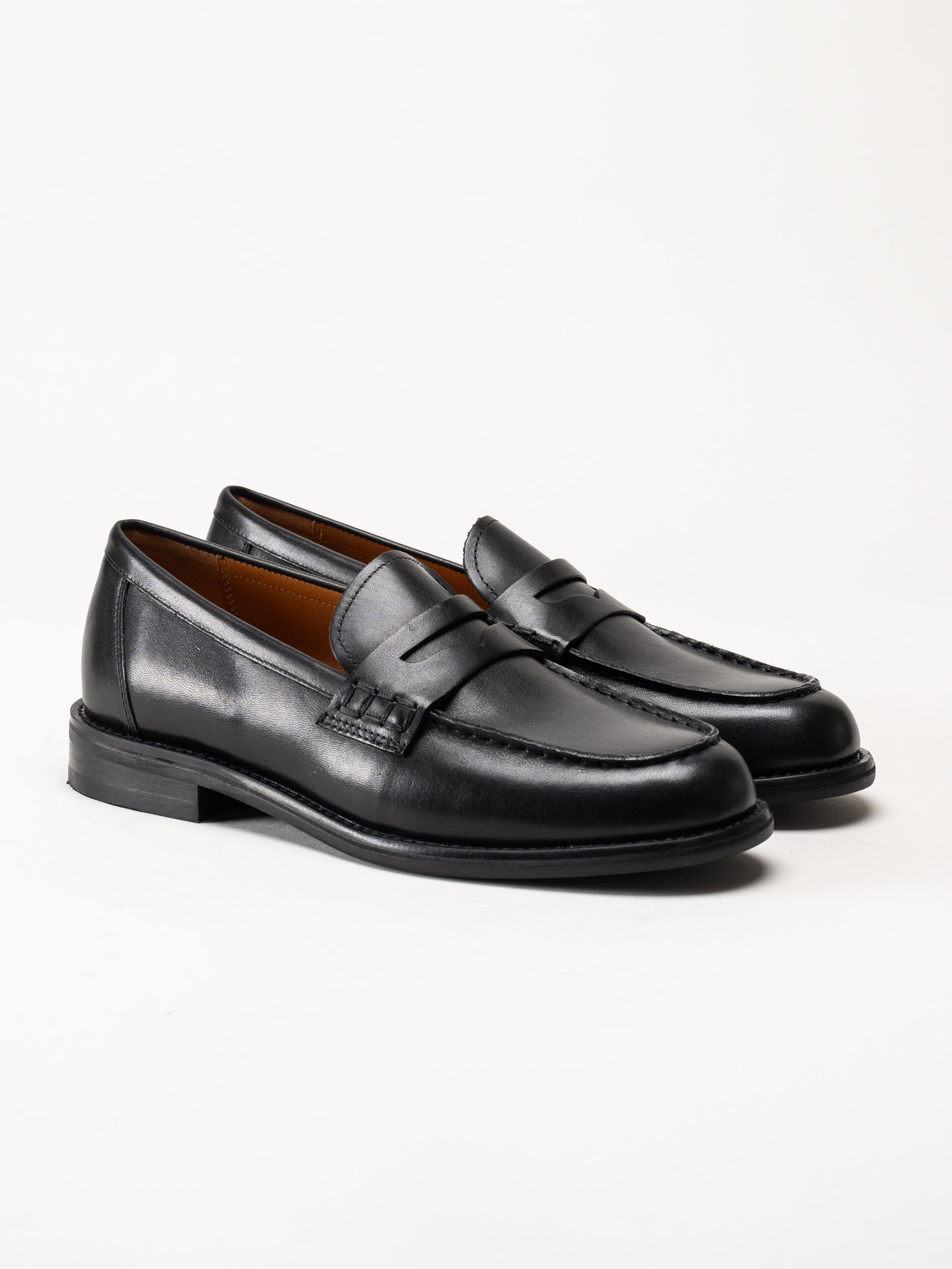 Vagabond - Linn - Svarta loafers i skinn