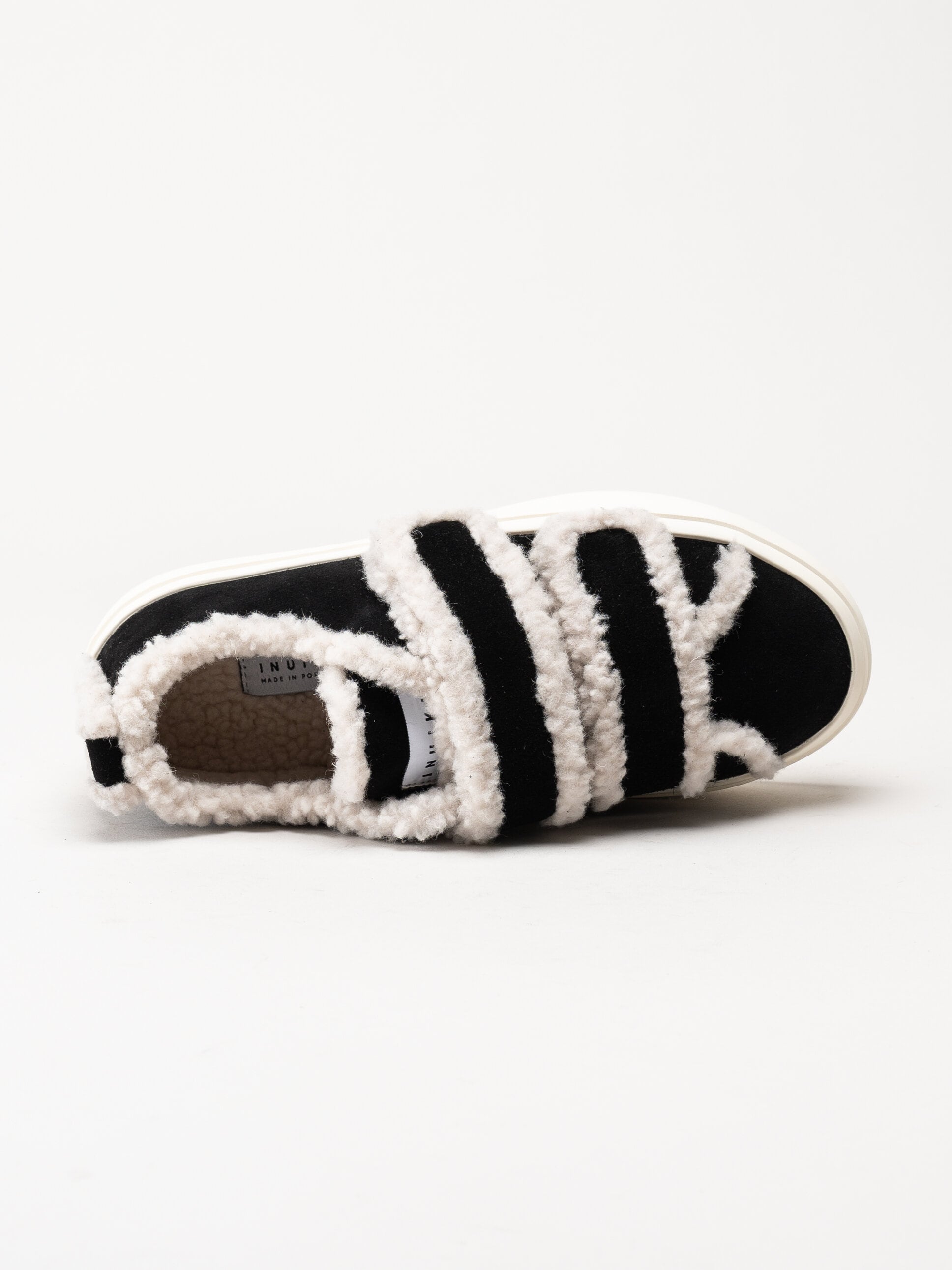 Inuikii - Shearling Low Velcro - Svarta ullfodrade sneakers i mocka