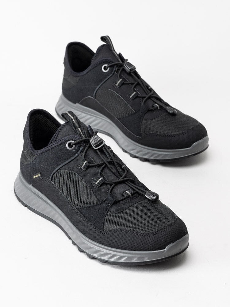 Ecco - Exostride W Low Gtx - Svarta promenadskor med GoreTex