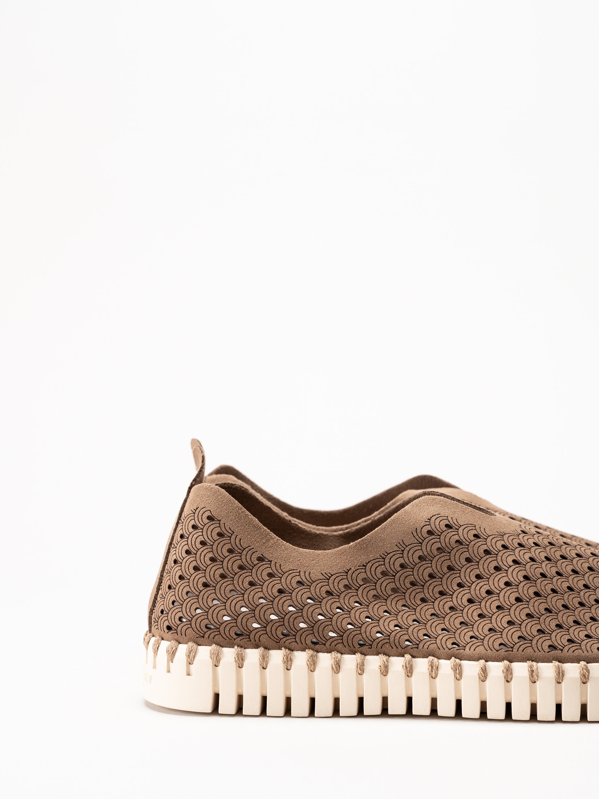 Ilse Jacobsen - Tulip - Mörkbruna slip on skor