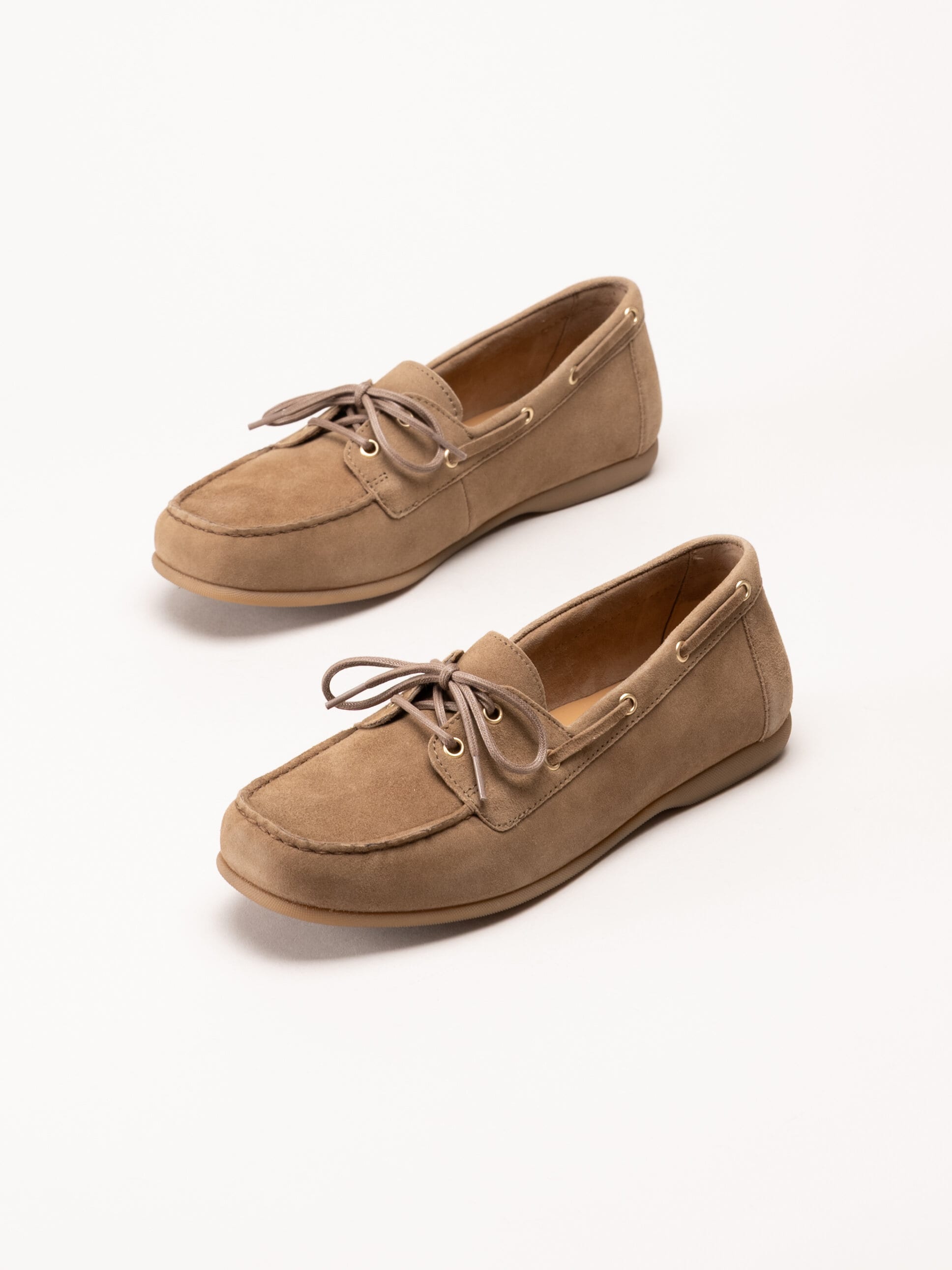 Gabor - Ljusbruna loafers i mocka