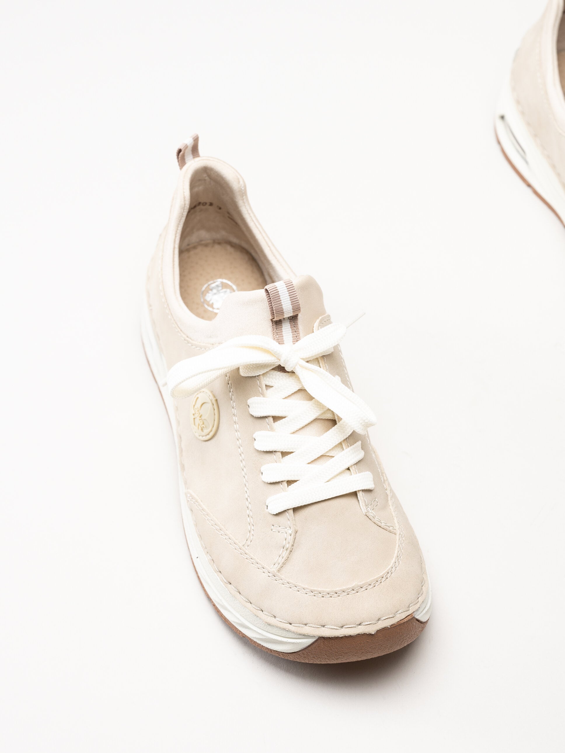 Rieker - Beige slip on skor