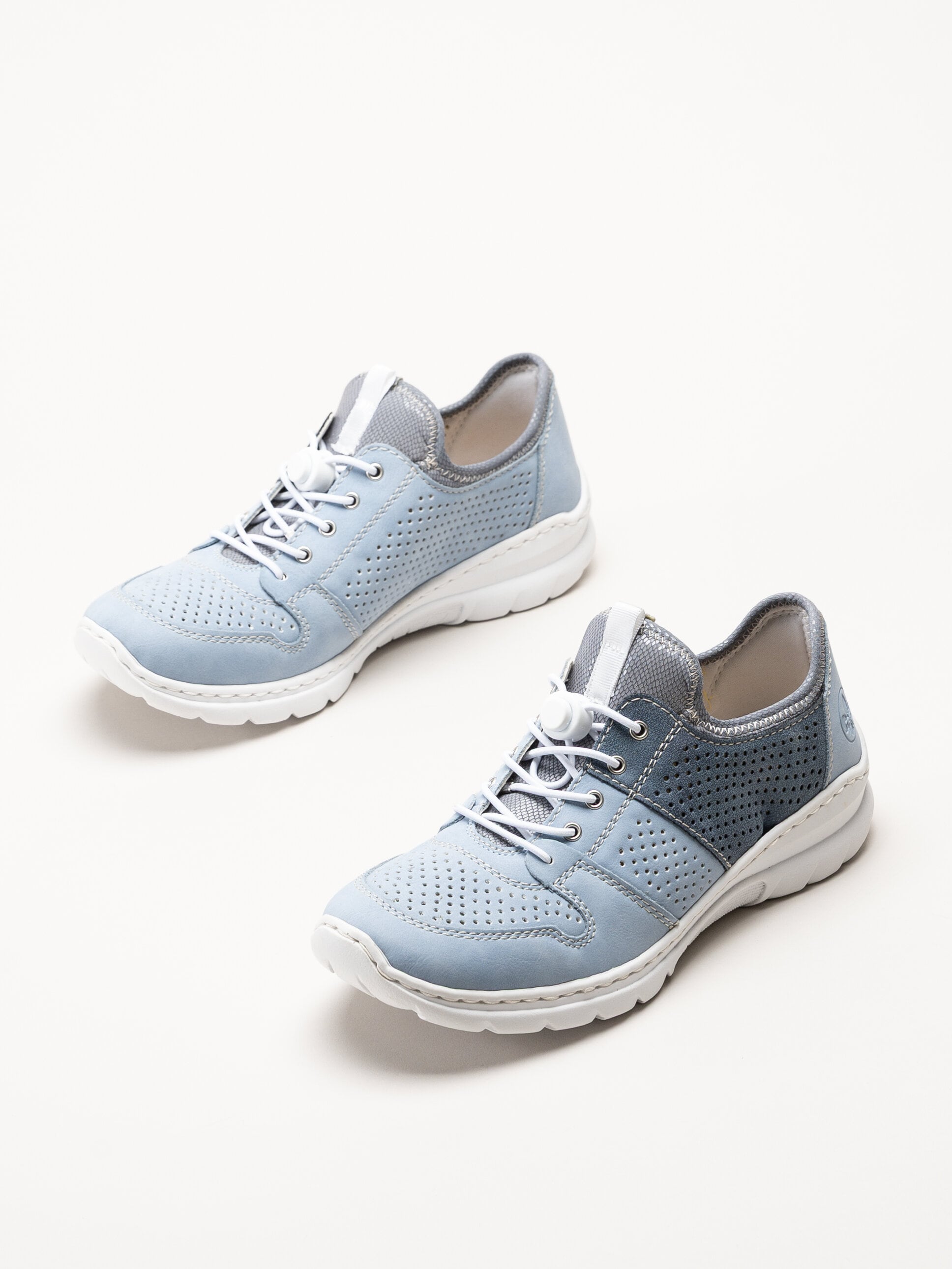 Rieker - Ljusblå slip on skor