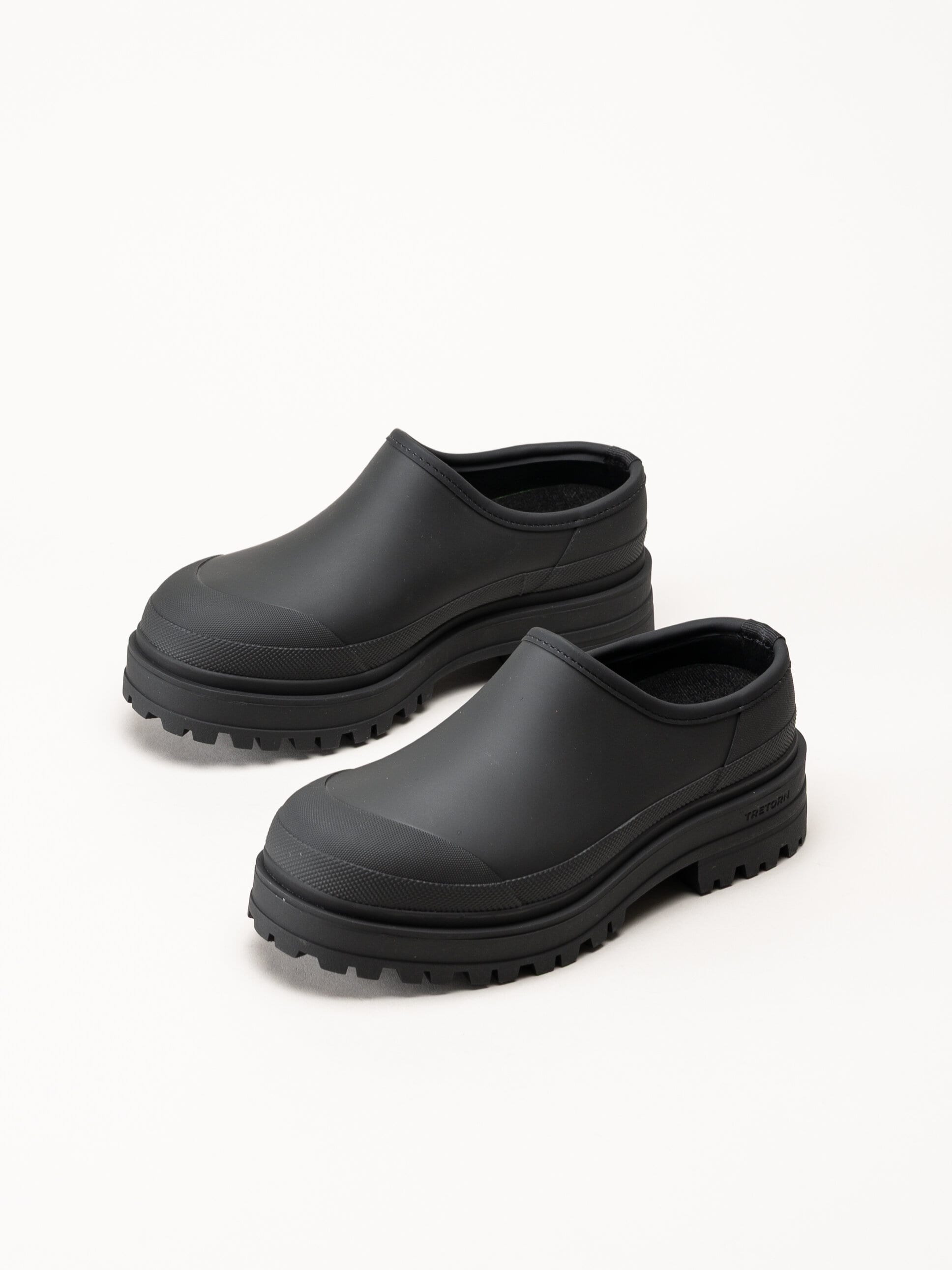 Tretorn - Ari Clog - Svarta slip on skor i naturgummi