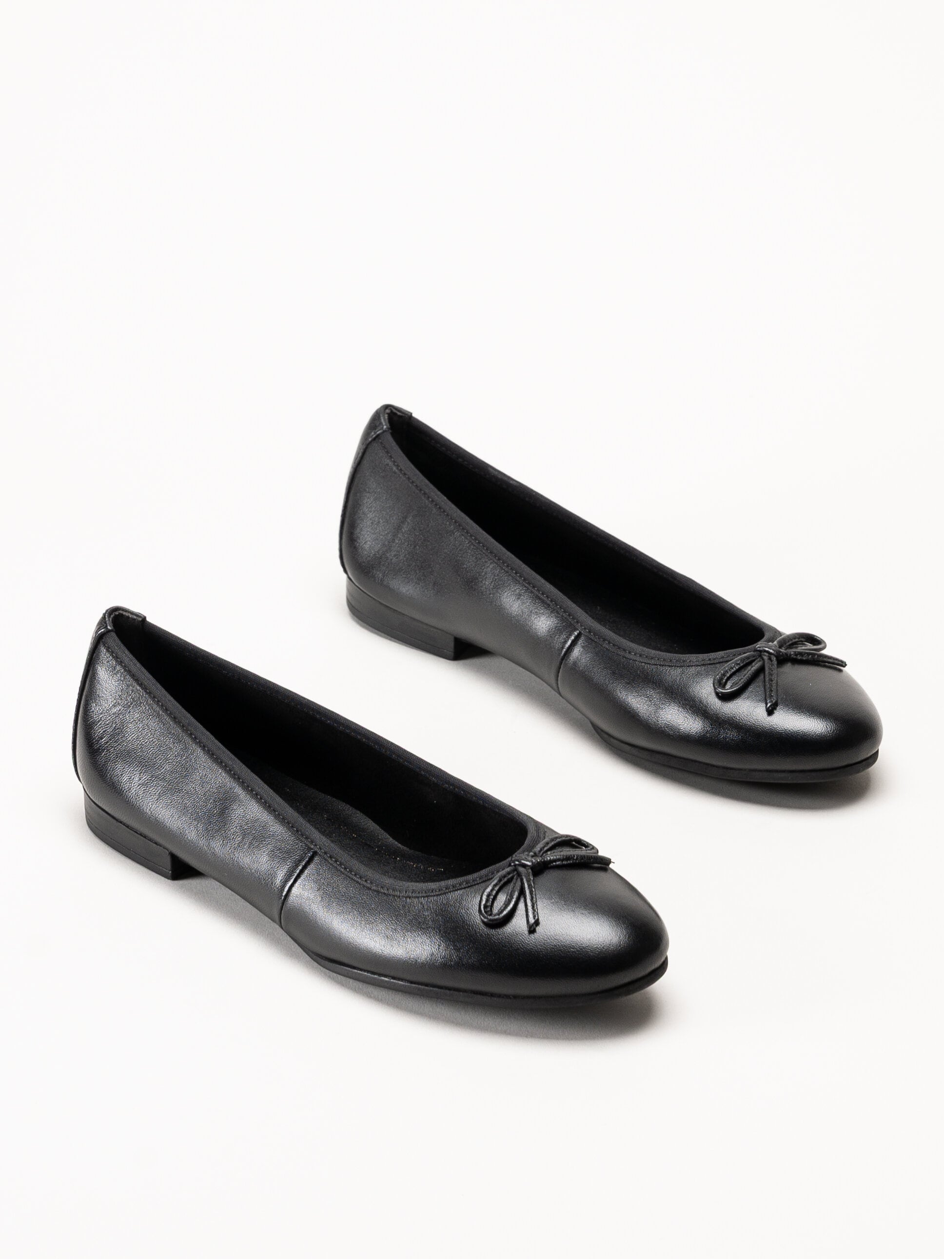 Tamaris - Svarta ballerinaskor