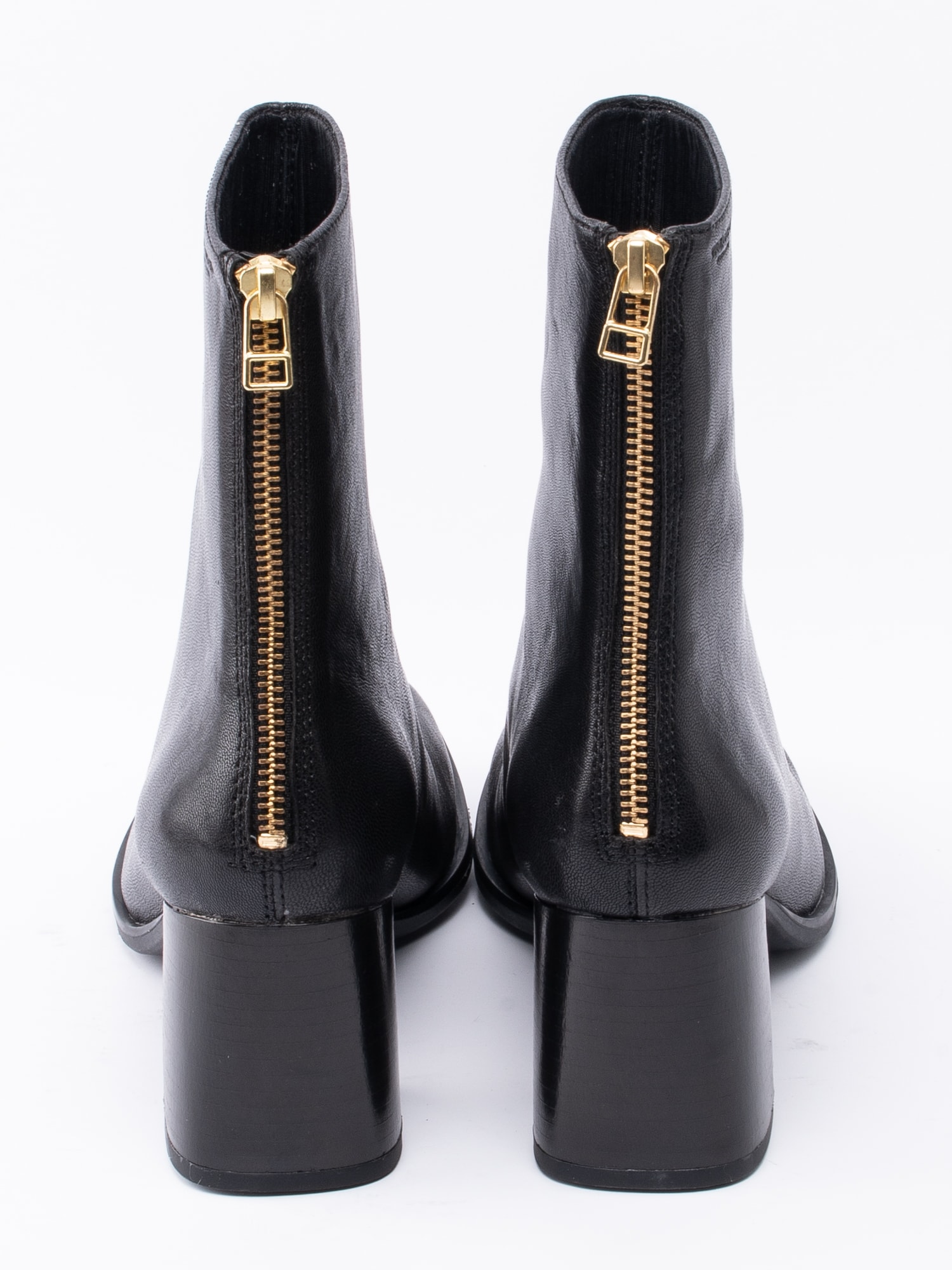 10183093-38 S T S P 70 150 230-4