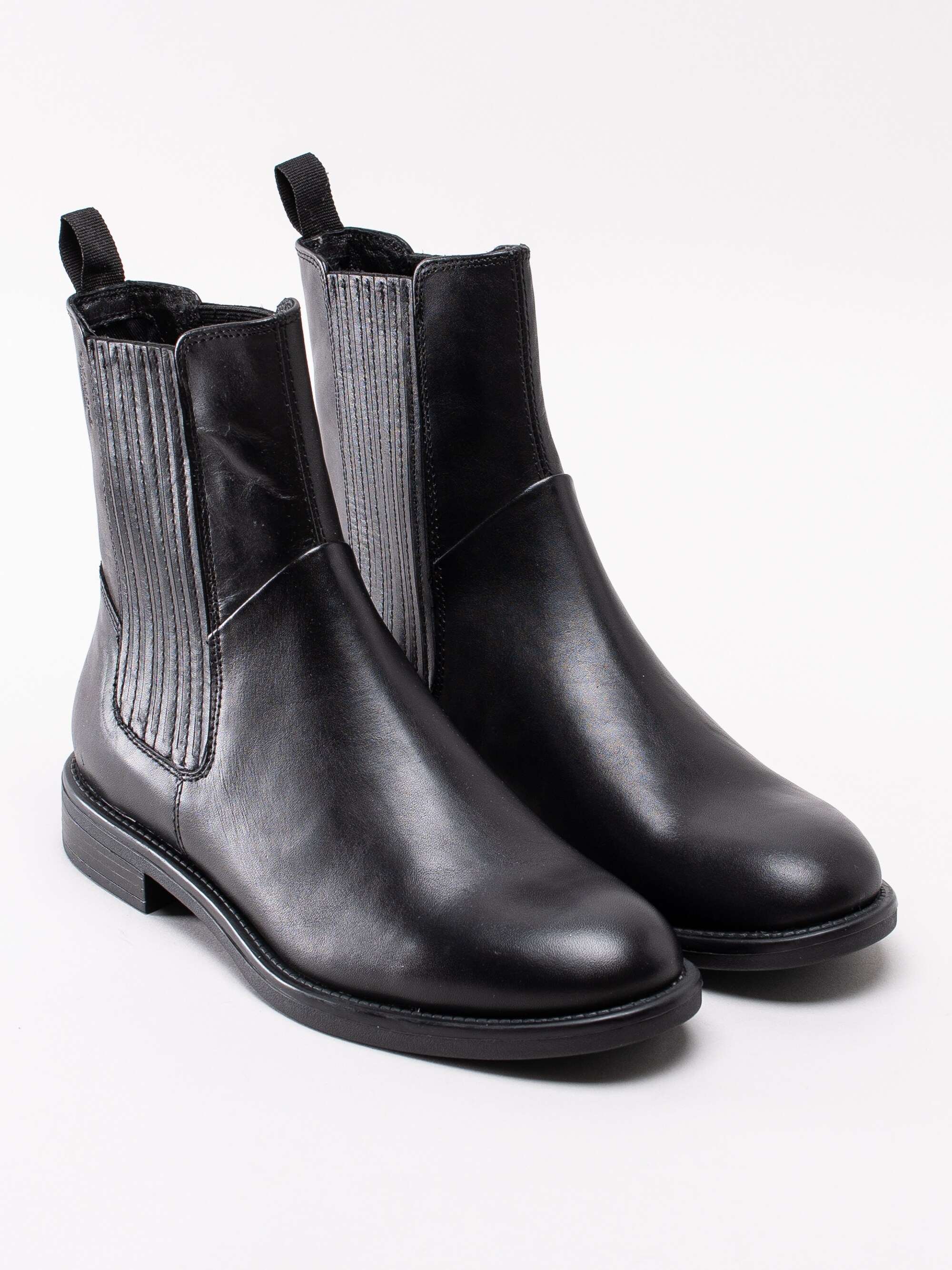 10193096 Vagabond Amina 4803-101-20 svarta höga chelsea boots-3