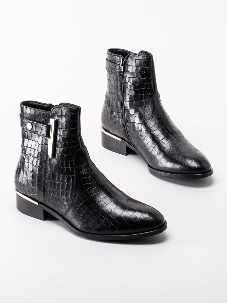 10203012 Copenhagen Shoes Allisa Crocco CS5230-001 Svarta boots med silverdetaljer-6