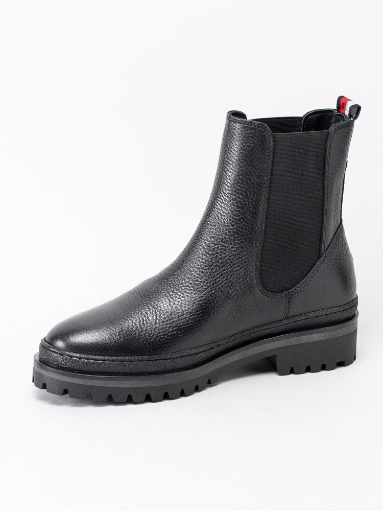 10203065 Tommy Hilfiger Rugged Classic Chelsea FW05205BDS Black Svarta chelsea boots i skinn-2