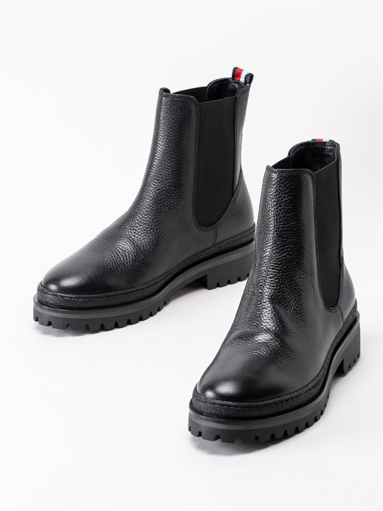 10203065 Tommy Hilfiger Rugged Classic Chelsea FW05205BDS Black Svarta chelsea boots i skinn-6