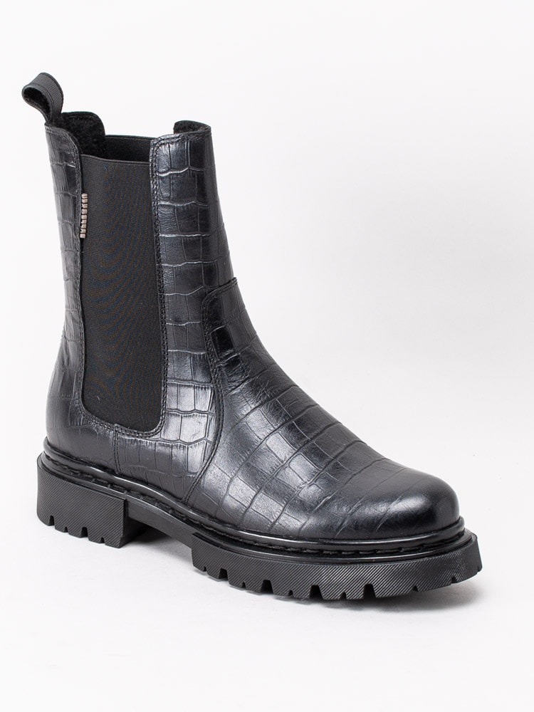 10203163 Bullboxer 610507E6LB-BLCR Black Svarta boots i skinn med crocomönster-1