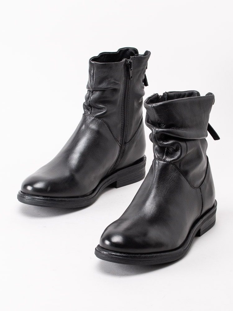 10203164 S.Oliver 5-25357-25-001 Black Svarta boots i skinn-6
