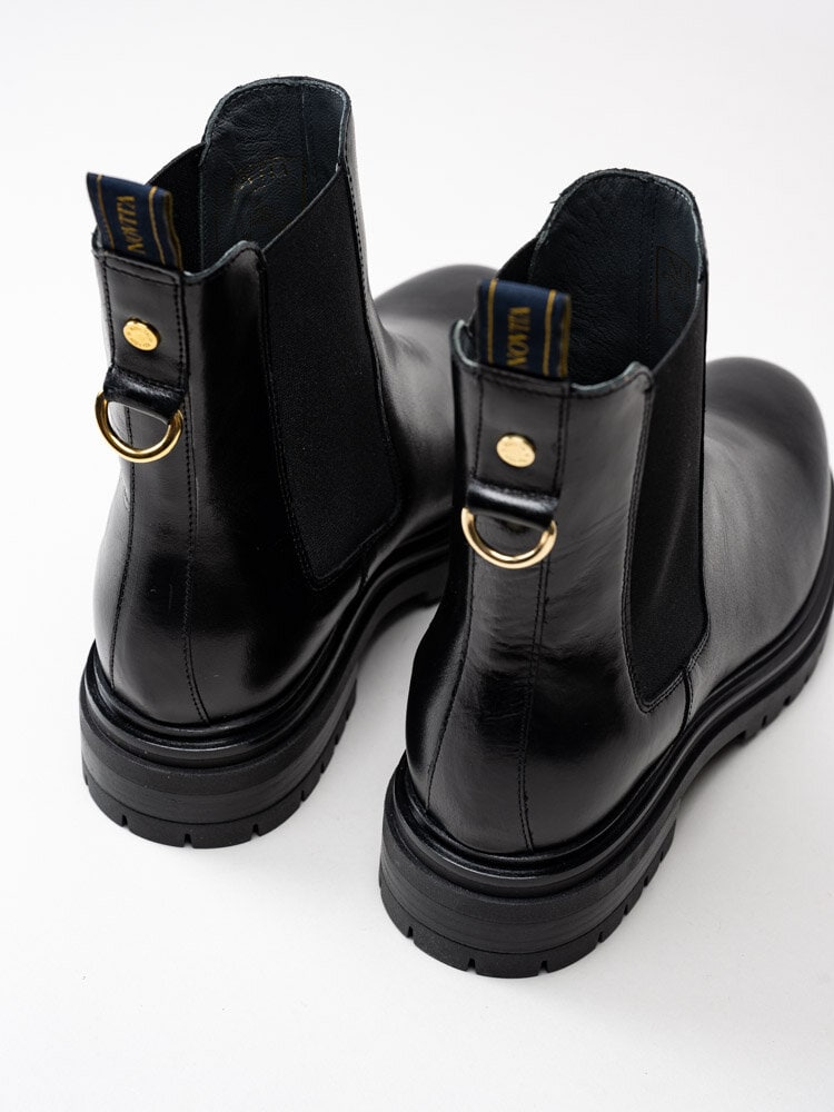 Novita - Ferentino - Svarta boots i skinn med gulddetaljer