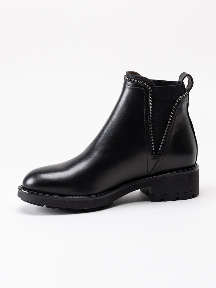 Nero Giardini - Svarta boots med nitar