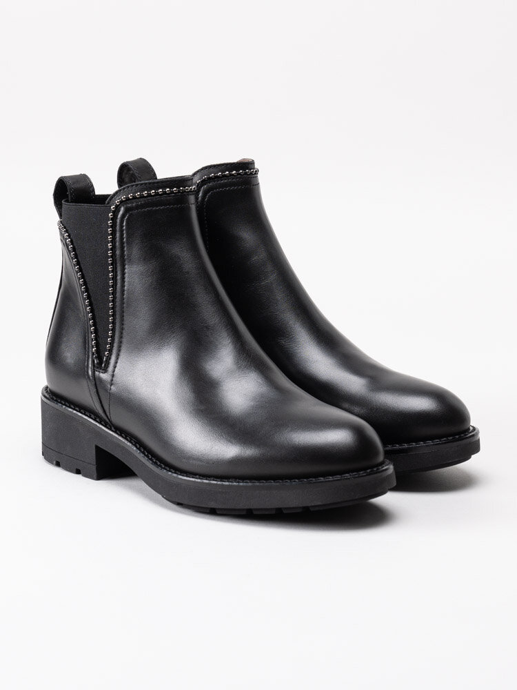 Nero Giardini - Svarta boots med nitar