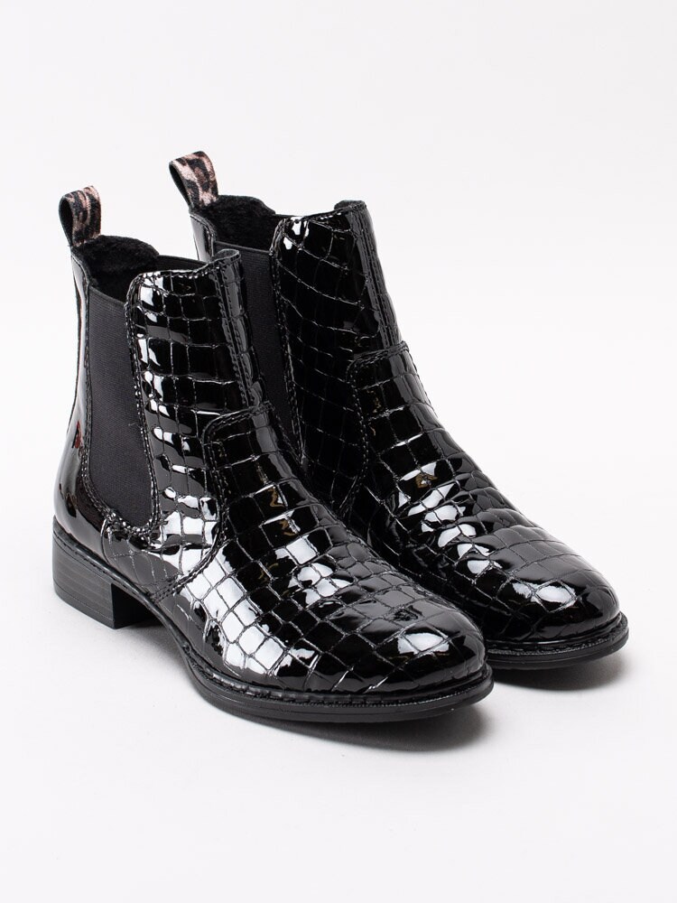 Rieker - Lackade chelsea boots med krokomönster