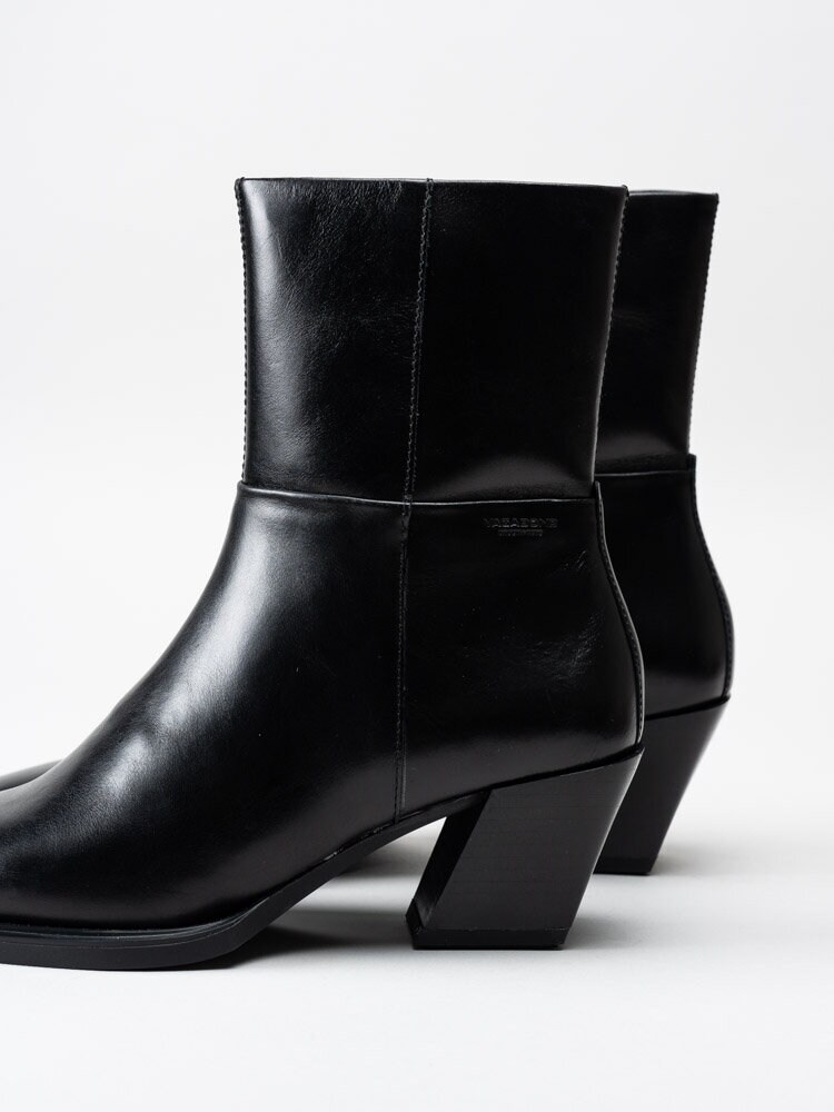 Vagabond - Alina - Svarta boots i skinn