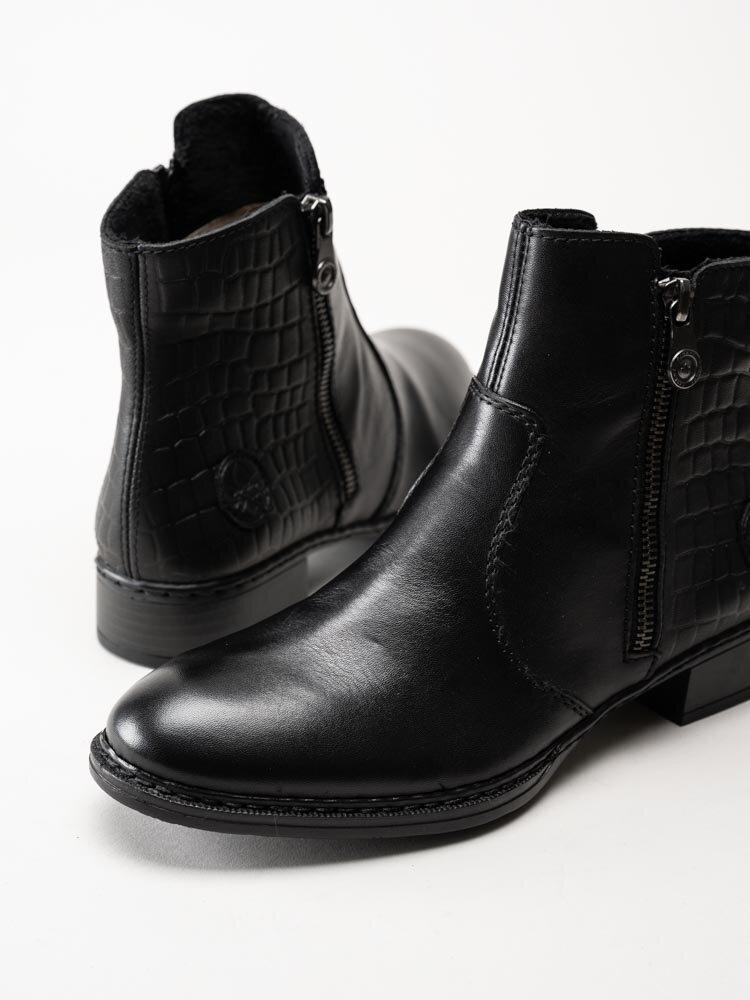 Rieker - Svarta boots i skinn