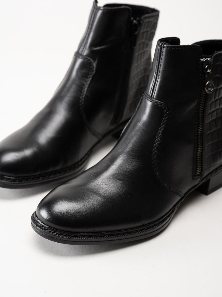 Rieker - Svarta boots i skinn