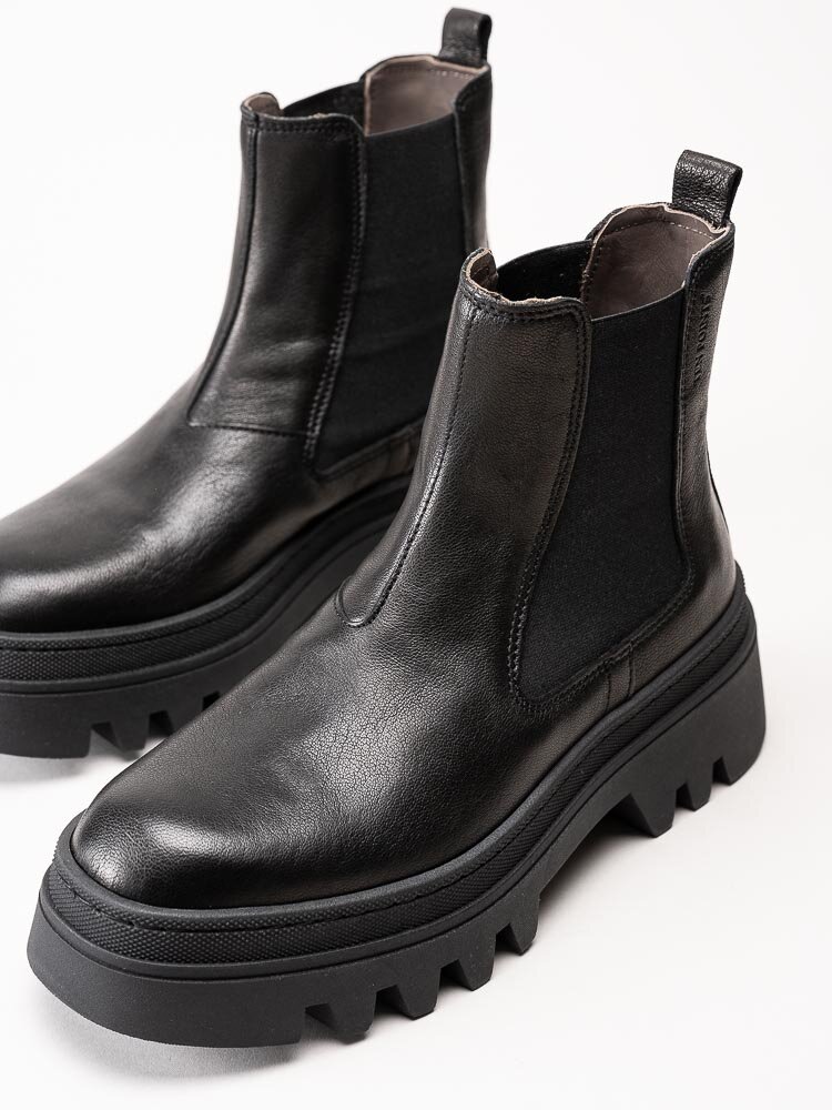 Ten Points - Hedda - Svarta chelsea boots i skinn