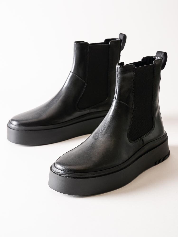Vagabond - Stacy - Svarta chelsea boots i skinn