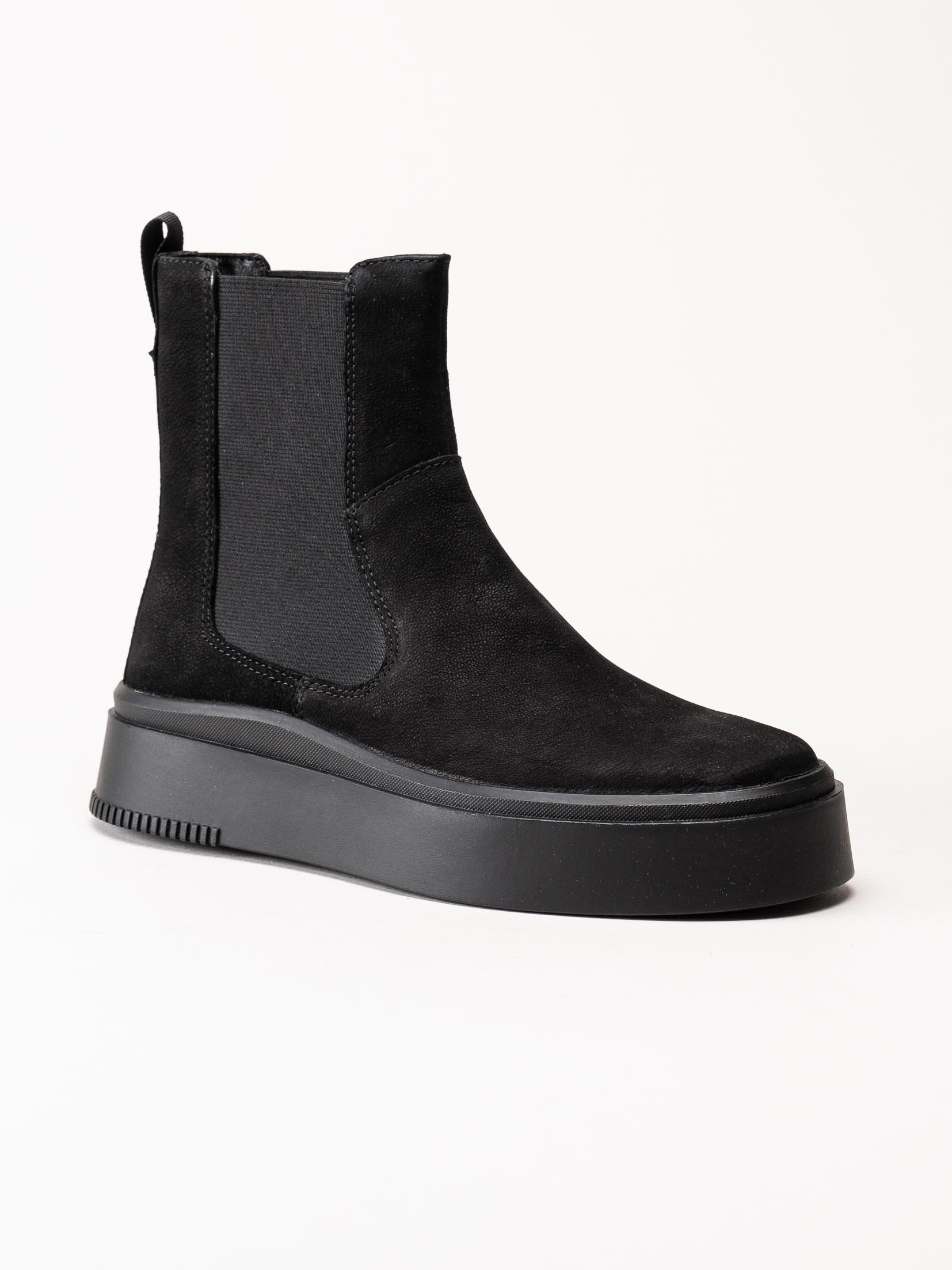 Vagabond - Stacy - Svarta chelsea boots i nubuck